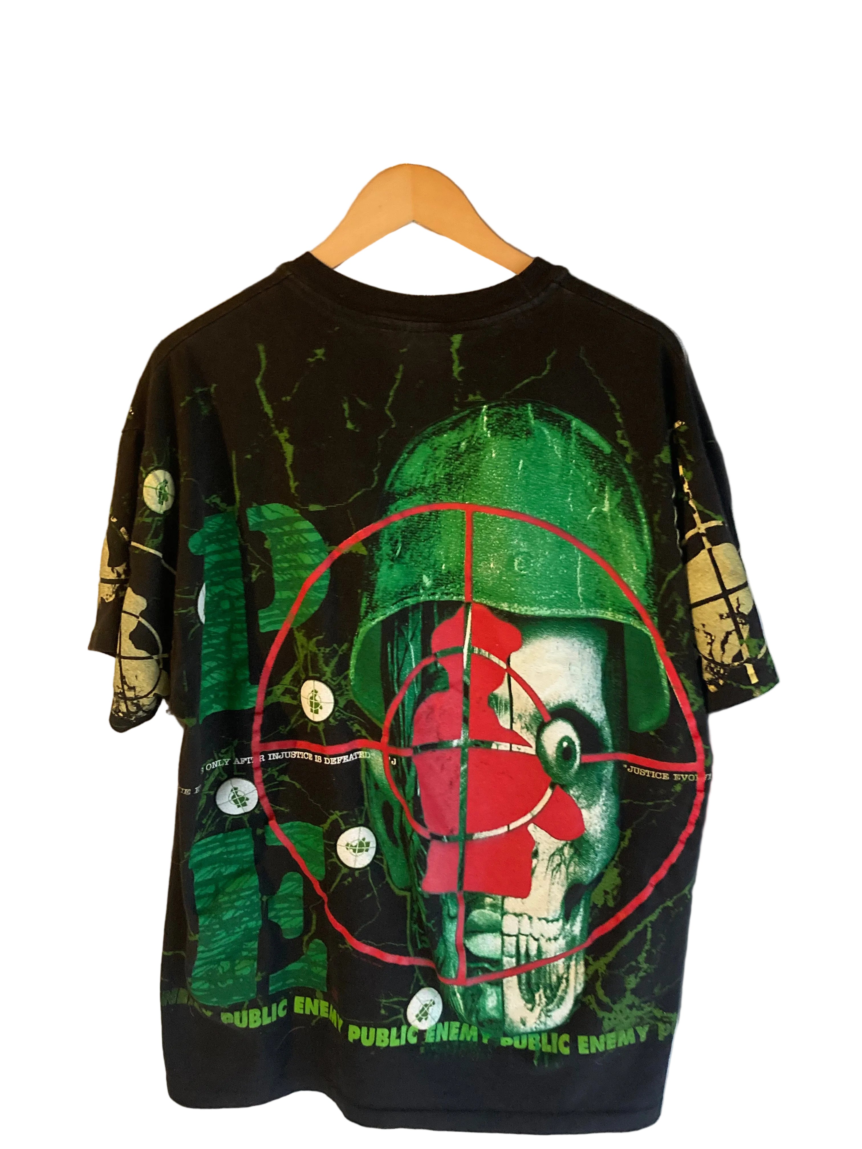 1990s public enemy aop tee XL