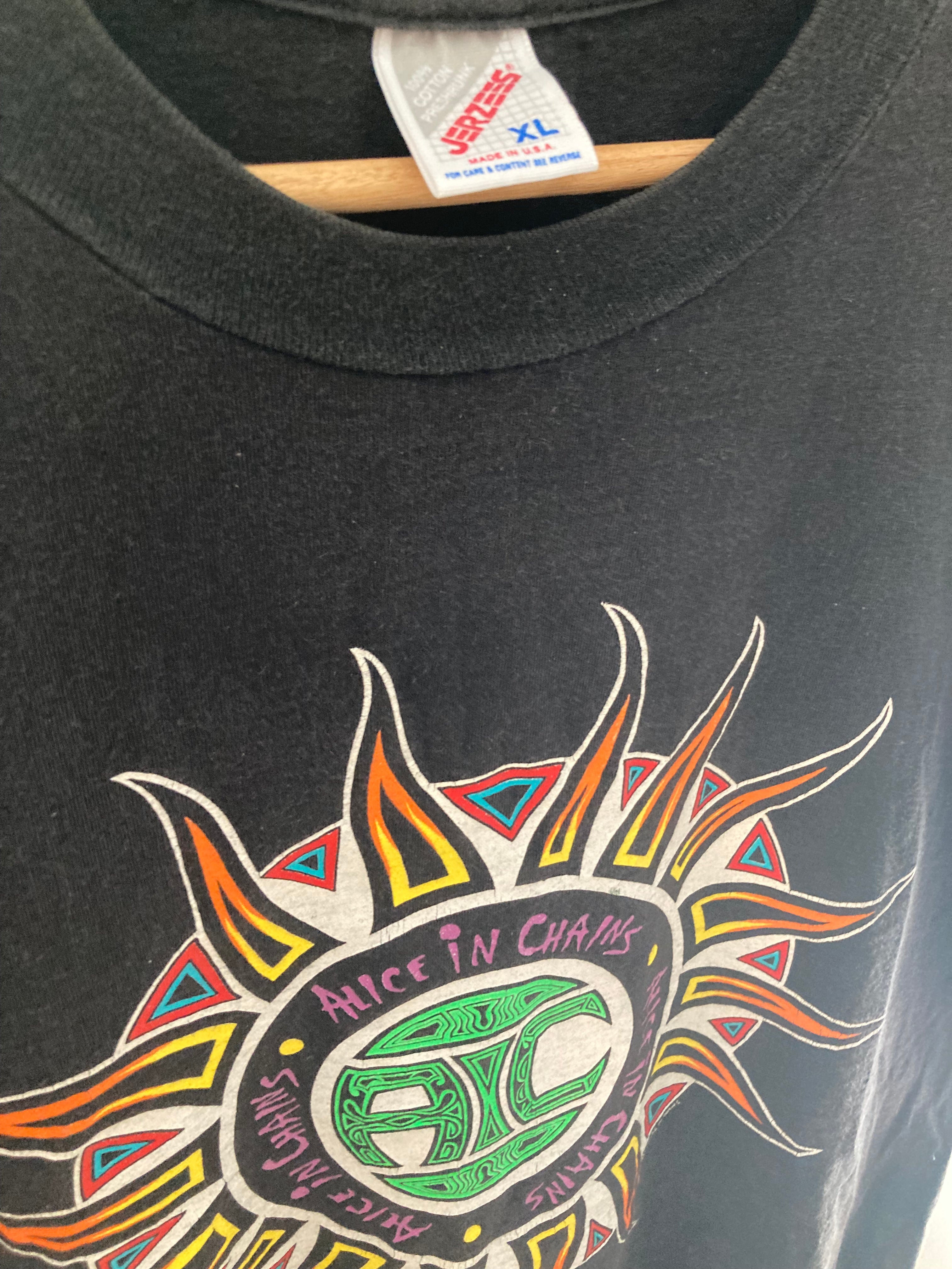 1990s alice in chains would tee XL