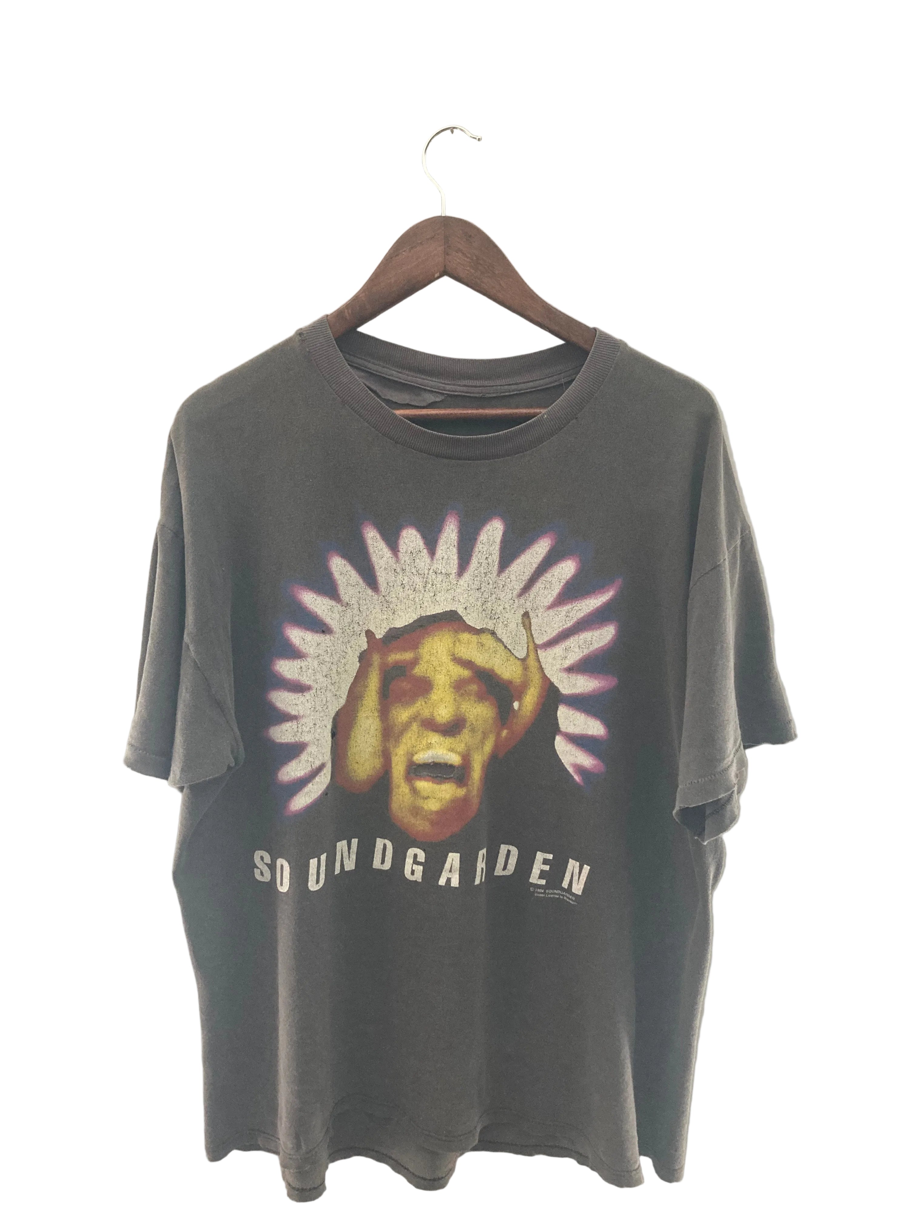 1990s soundgarden black hole sun tee XL