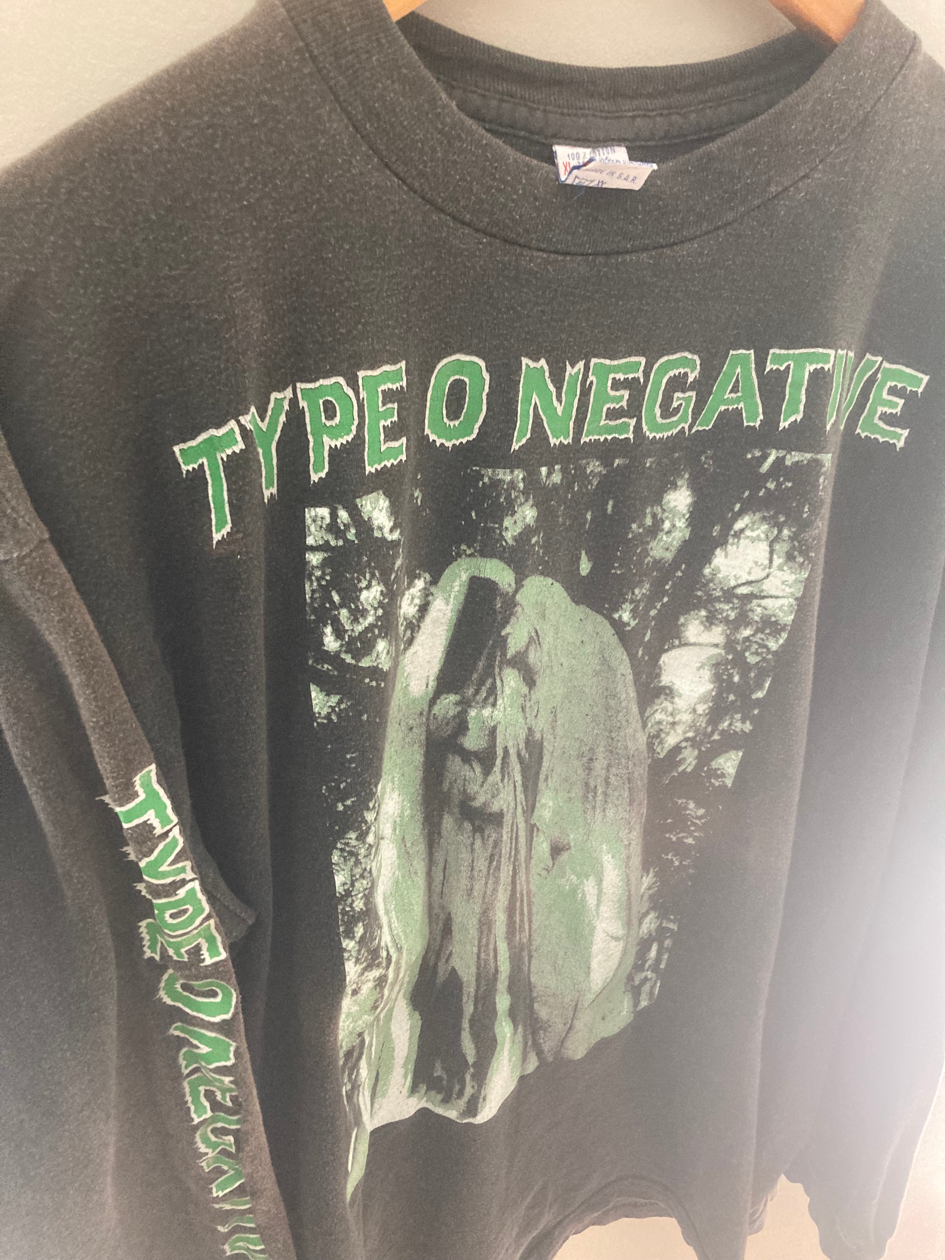 1990s type o negative beg to serve longsleeve tee XL PC