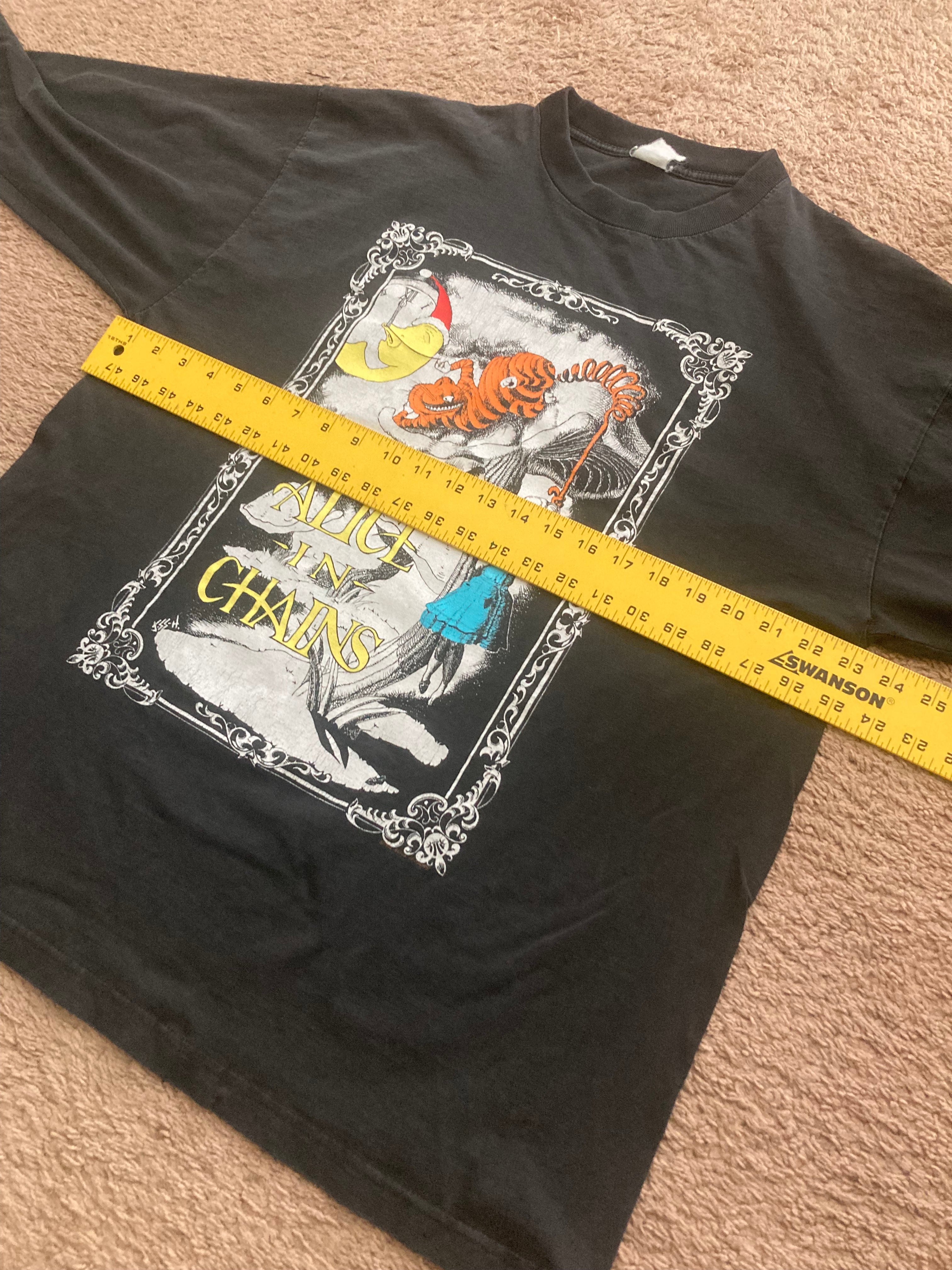 1990s alice in chains wonderland longsleeve tee xl